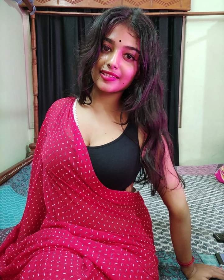 Desi hot girl #UN8pINGE