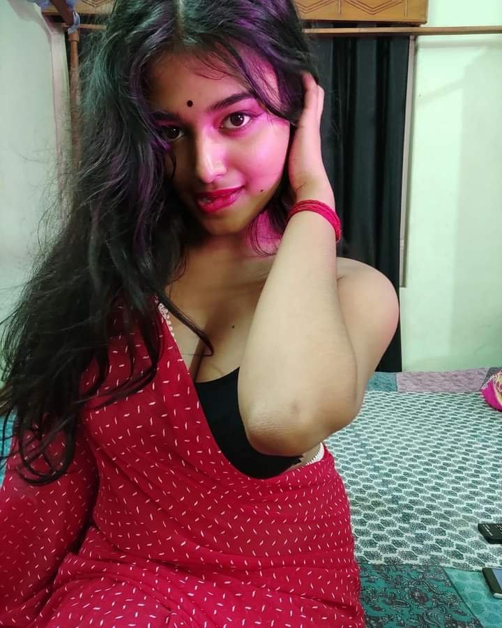 Desi hot girl #pTIacOOR