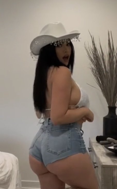 Latina slut yoatzi Castro #VHND7Cxk