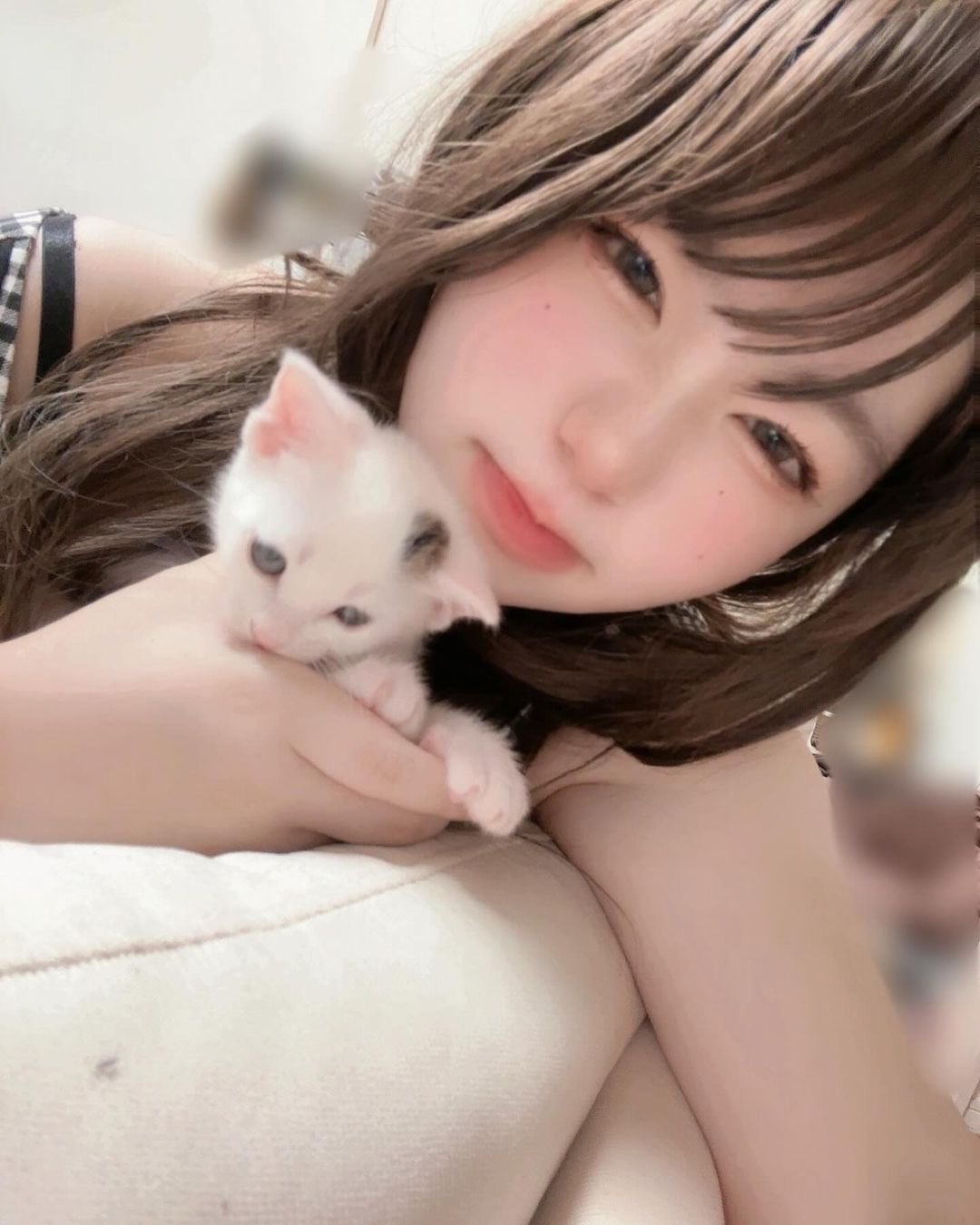 ⠀ #Sb9qh4wY