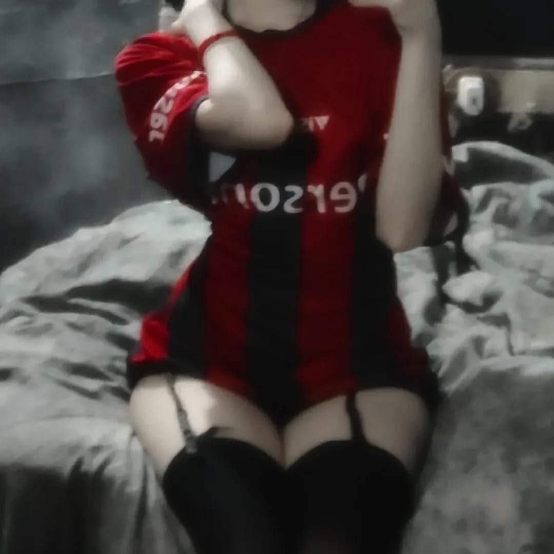 latina gothic #bMlDMtXM