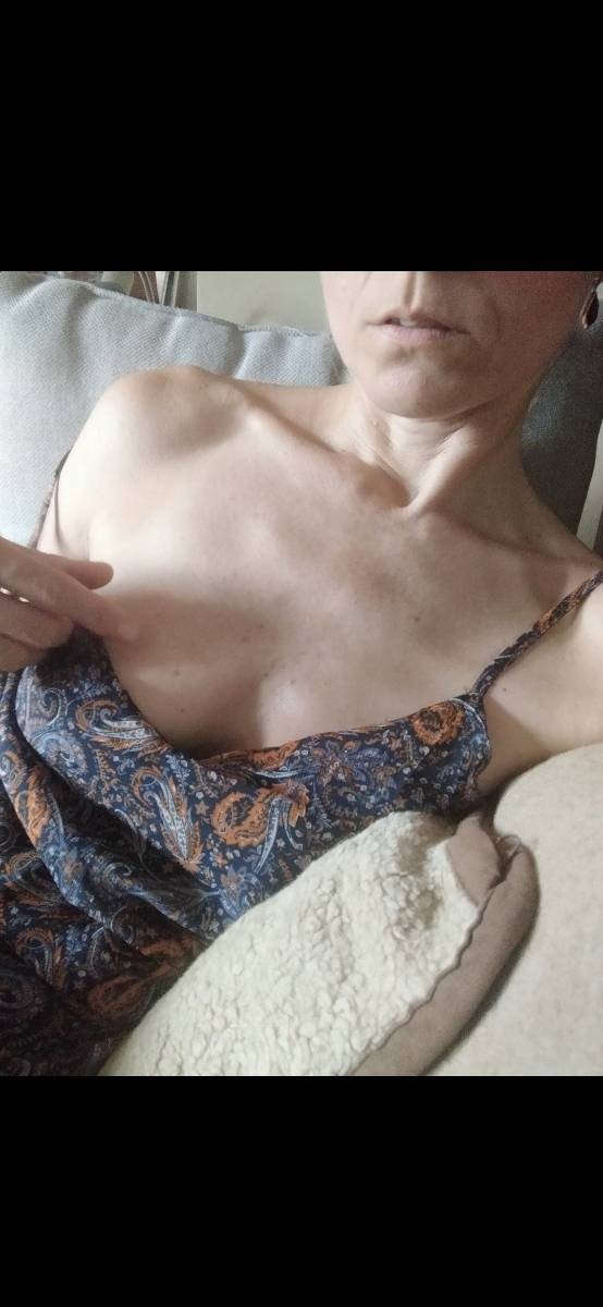 Hot webslut wife from Poland mirror selfie #2mAcT5HV