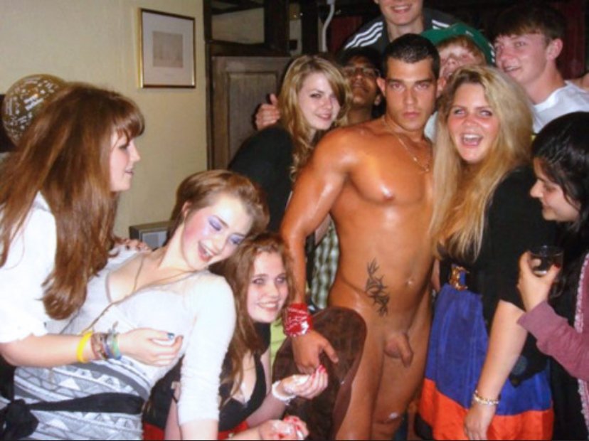 Make strippers #F1PntIJu
