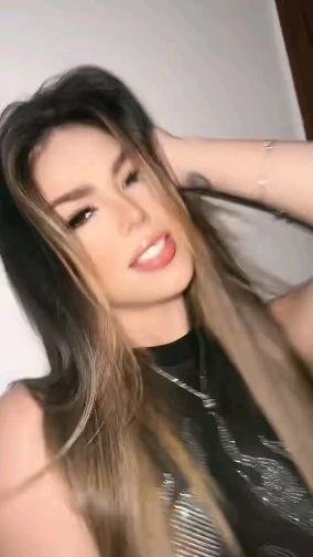 Melody que gata , fofa e linda...nova video e foto #M7IlUuCb
