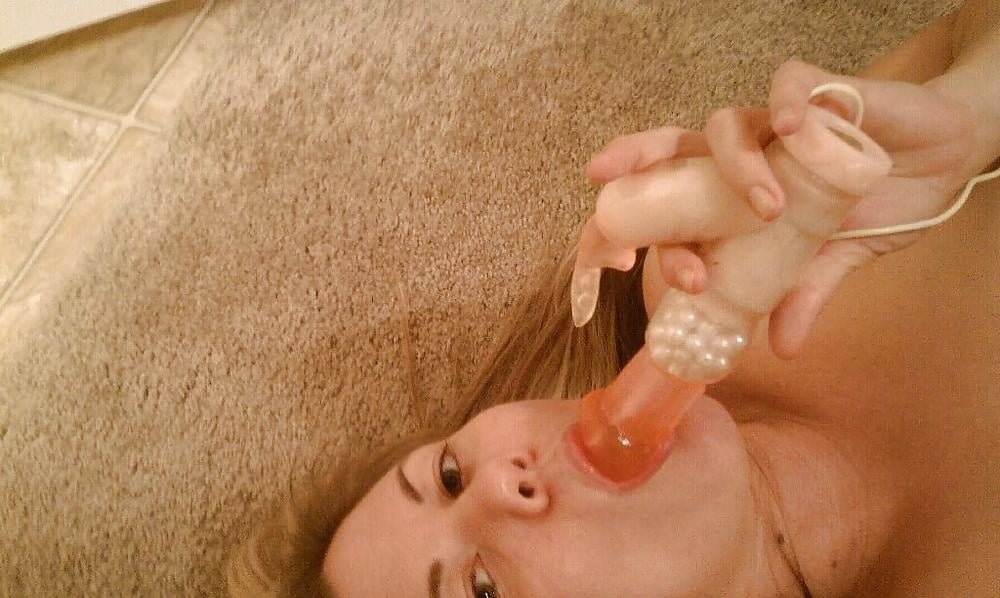 Thick Blonde is a sexy and kinky girlfriend #NFt4h3kW