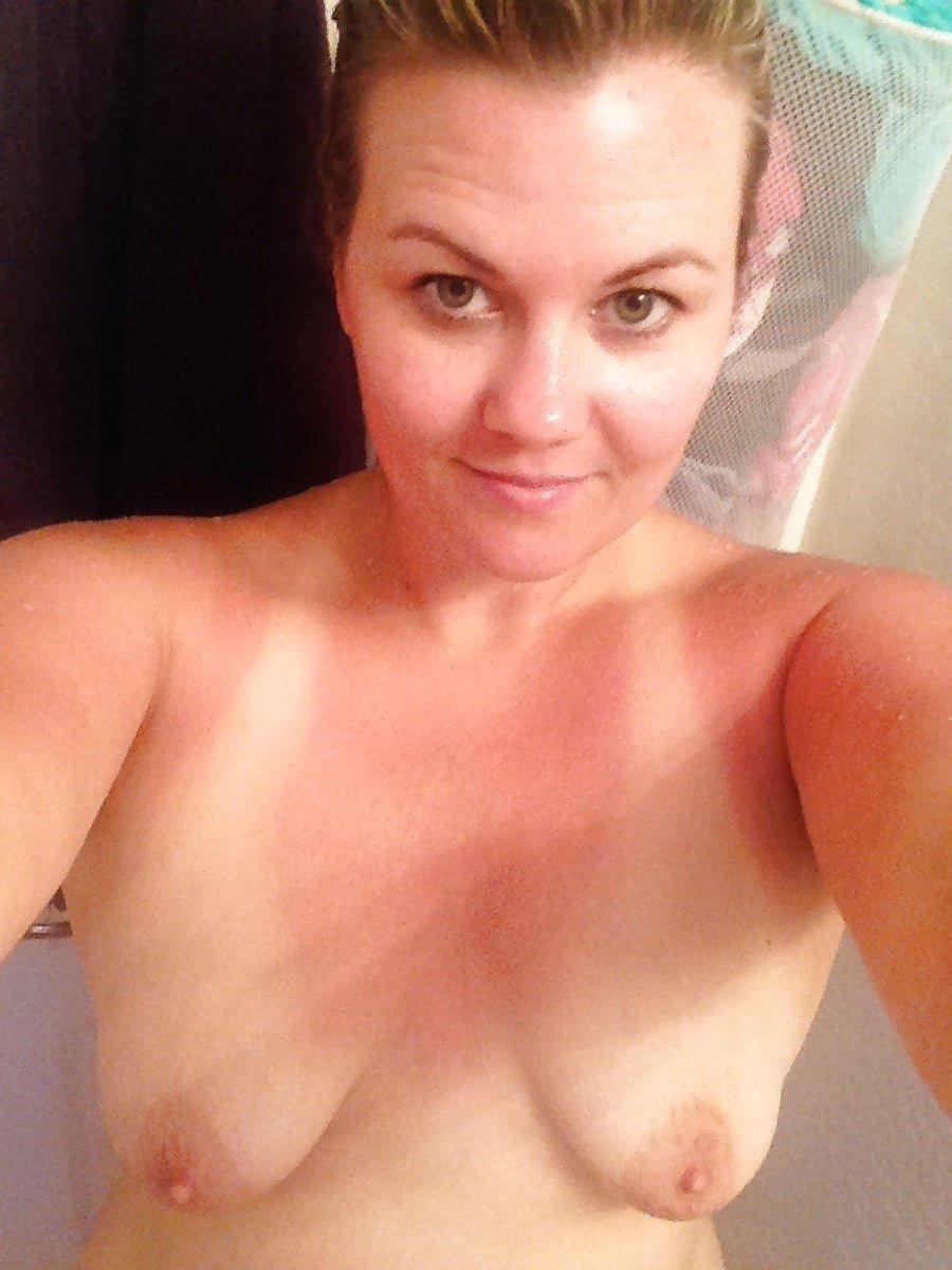 Thick Blonde is a sexy and kinky girlfriend #f6O67zPc