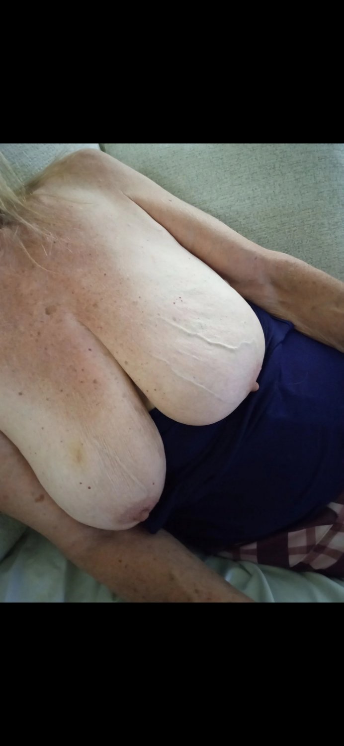 70+ Gilf next door #wVYY8uXk