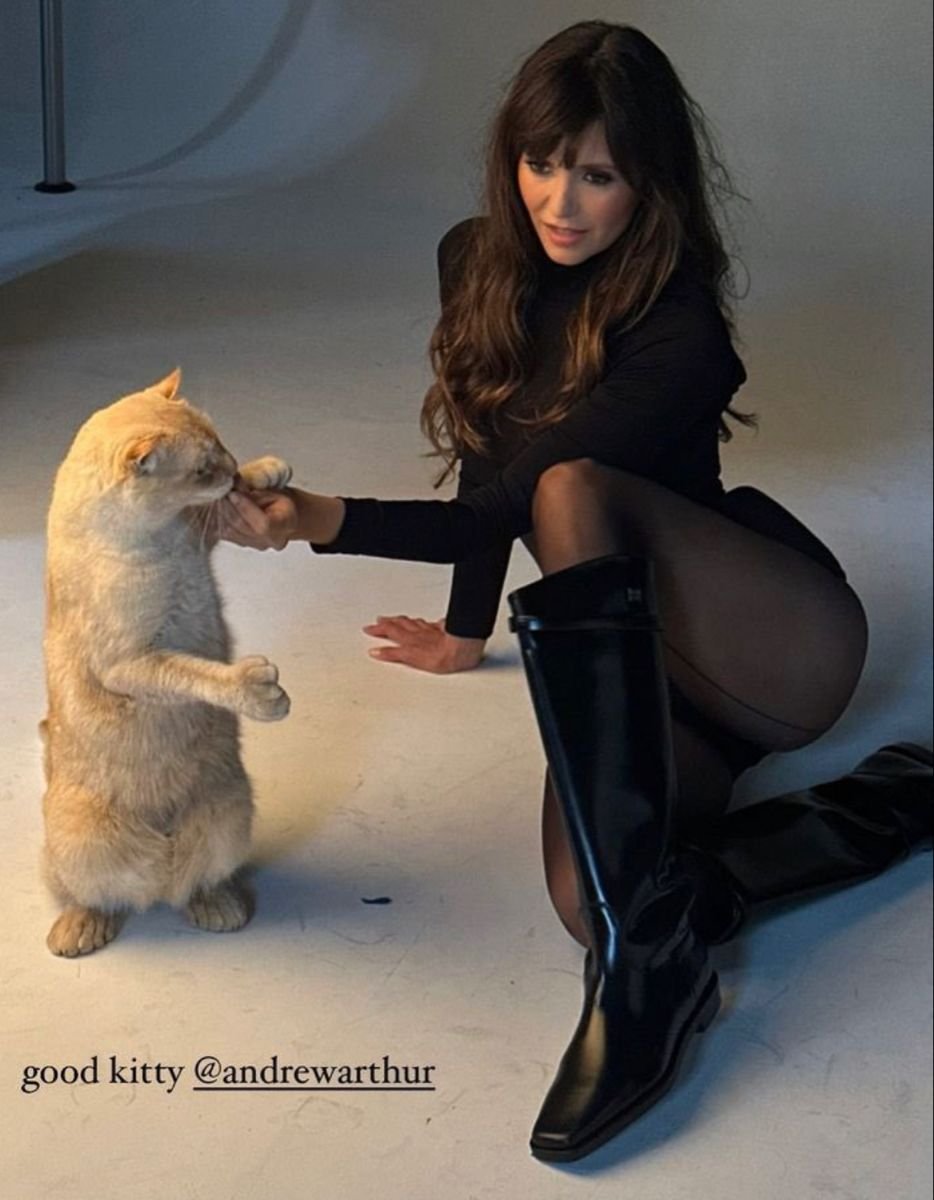 Nina Dobrev Goon Collection 3 #yOAFBg5E