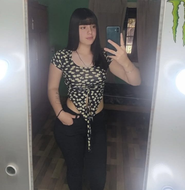 2 seguidora , mandou fotinha #pNoUjM2a