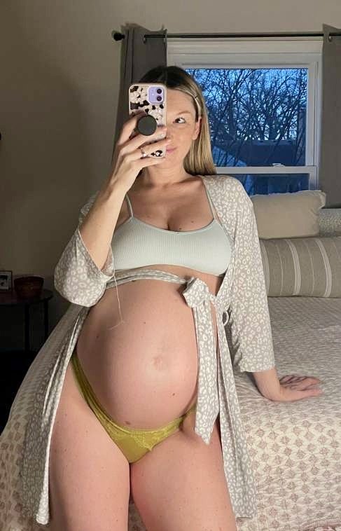 Sexy Freckles On Slutty MILF #kk6kDoc8